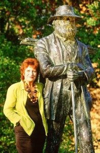 andrea-ferreol-statue-cezanne